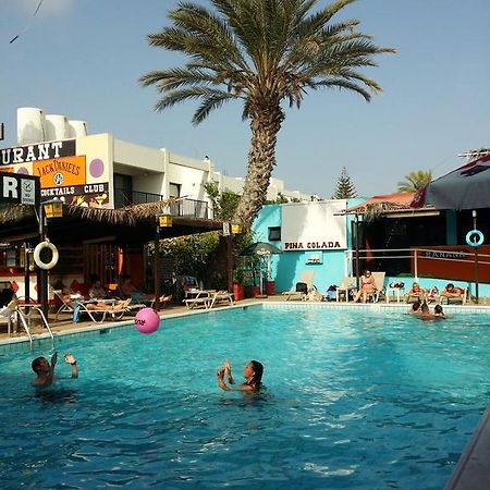Kkaras Hotel 3 Star Ayia Napa Eksteriør billede