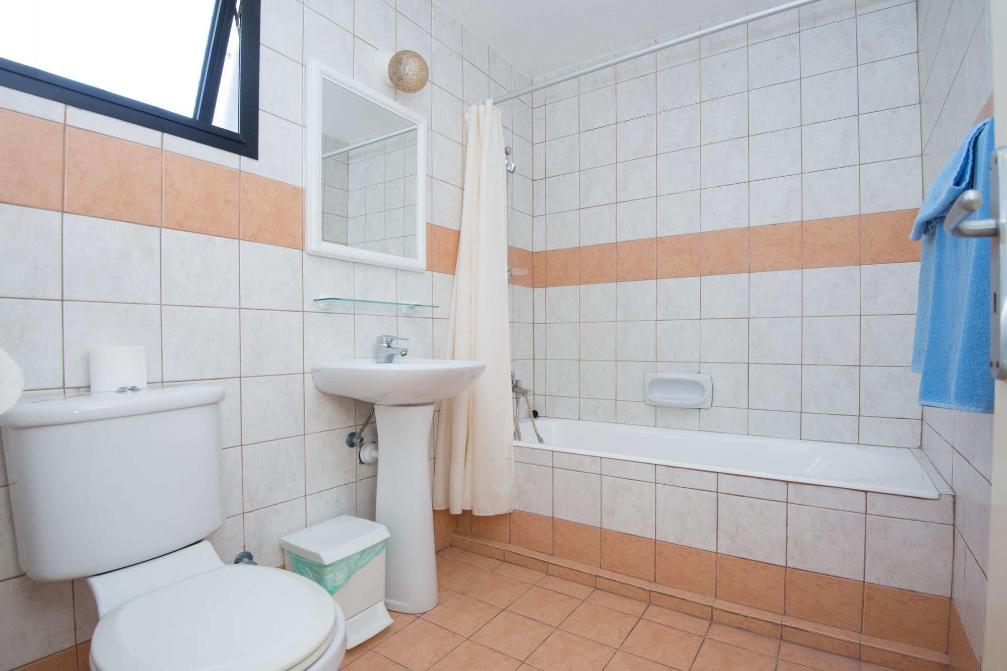 Kkaras Hotel 3 Star Ayia Napa Eksteriør billede