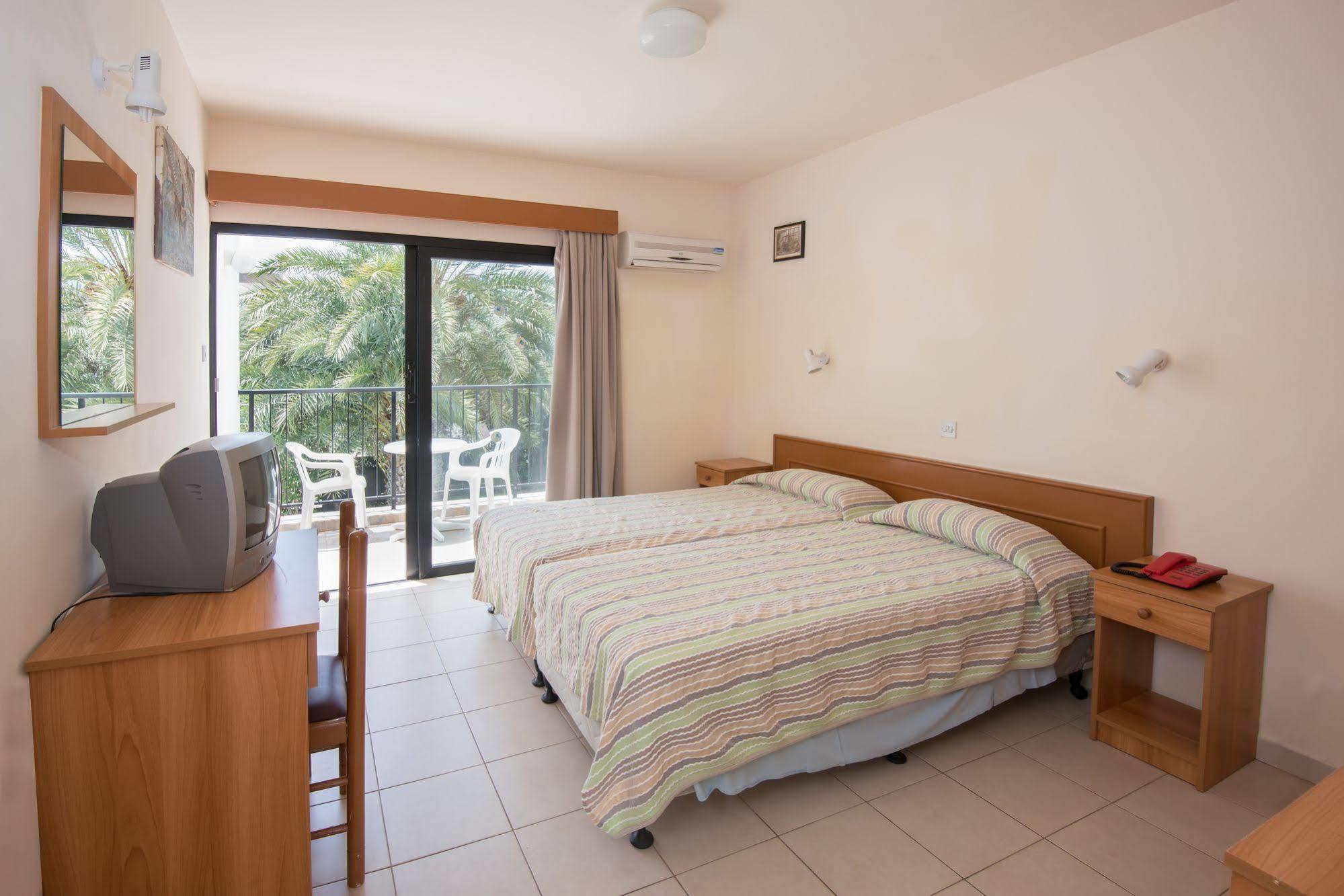 Kkaras Hotel 3 Star Ayia Napa Eksteriør billede