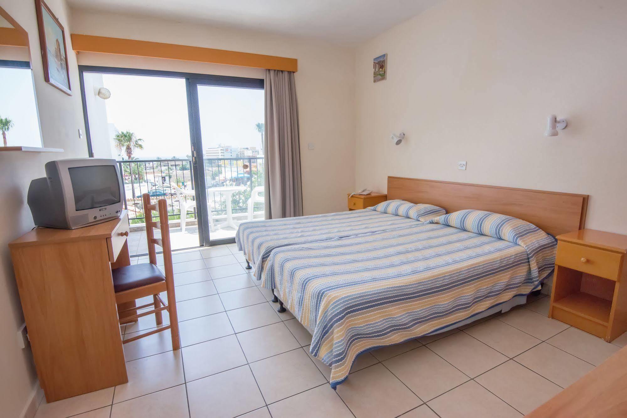 Kkaras Hotel 3 Star Ayia Napa Eksteriør billede