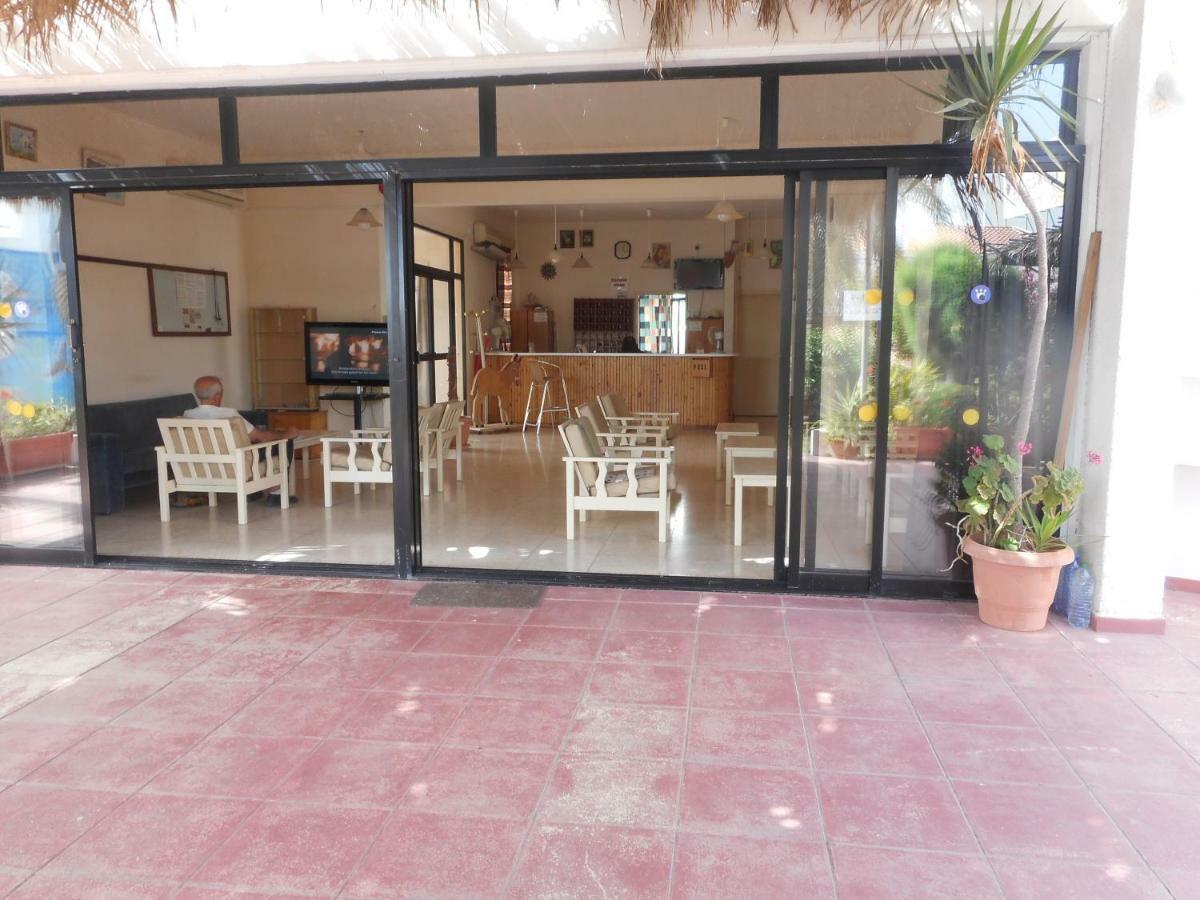 Kkaras Hotel 3 Star Ayia Napa Eksteriør billede